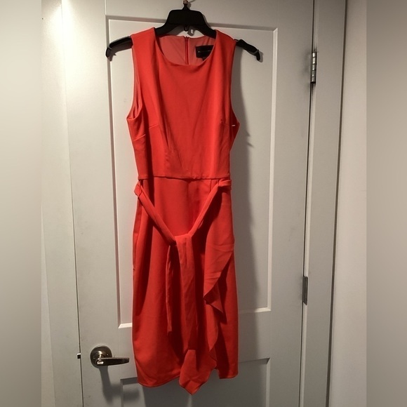 Donna Morgan Sleeveless Dress with Waist Tie and Waterfall Ruffle Skirt Size 10 - Picture 2 of 6